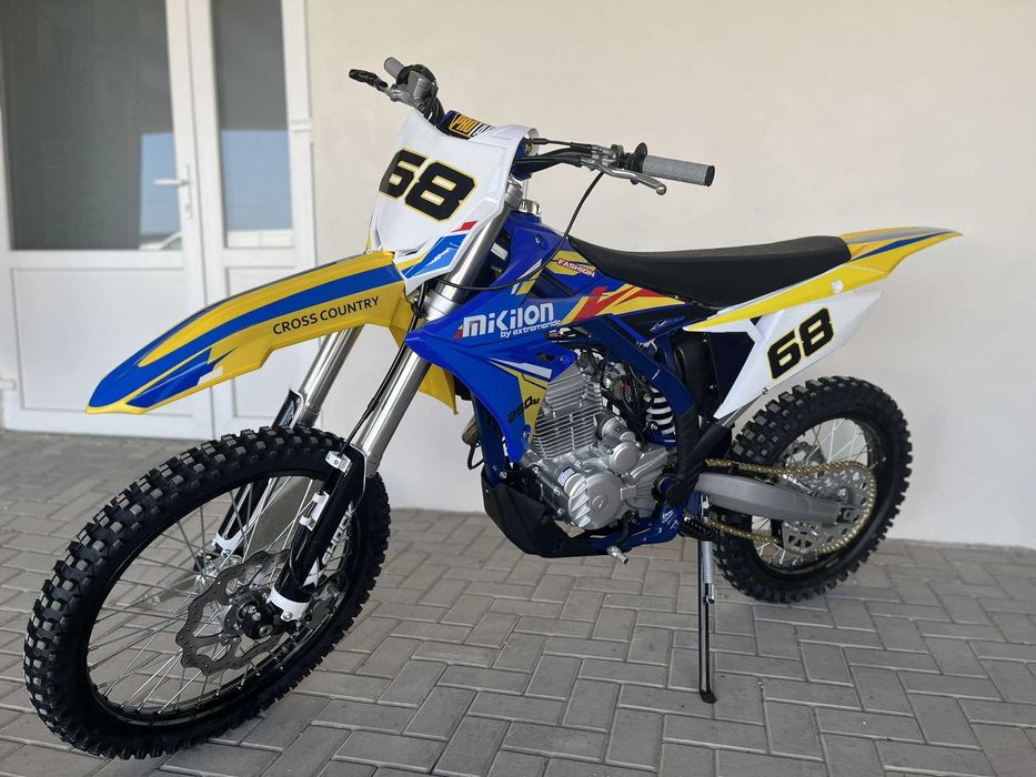 Motocicleta cross MZK Mikilon 250cc 21/18 4T benzina alb/negru