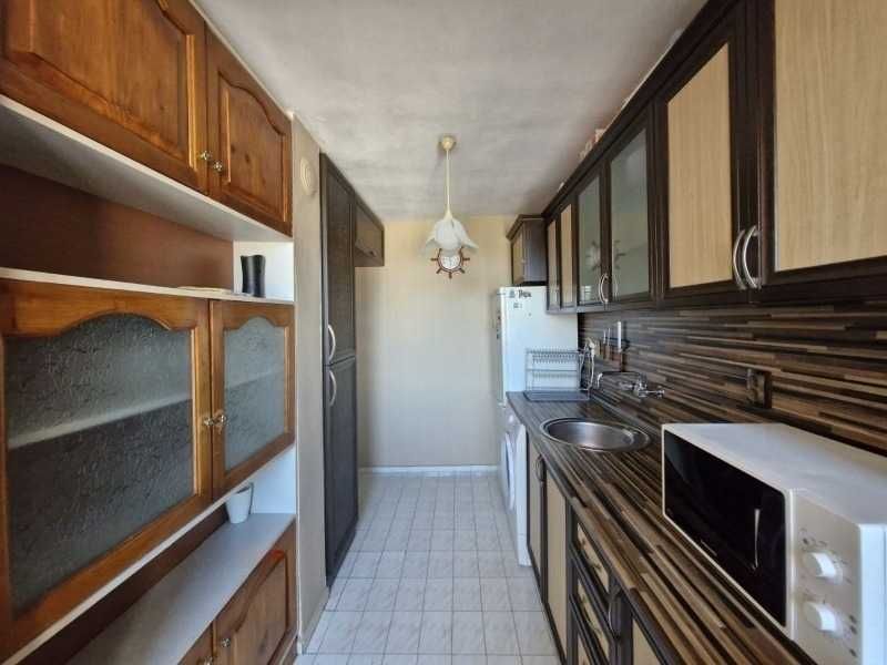 Продава се Едностаен апартамент в Бургас, Лазур - 58 кв.м за 1725 €/кв.м - Снимка #2