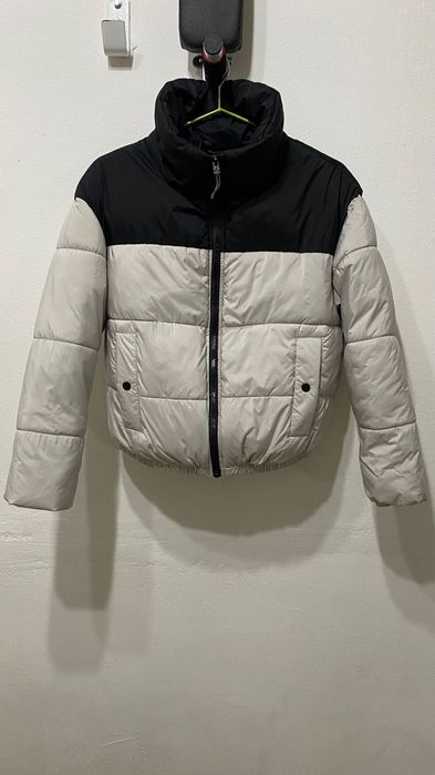 Куртка на девочек