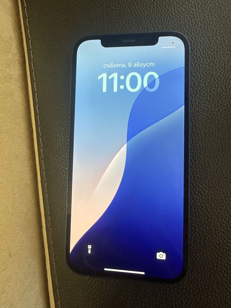 Iphone 12 64 GB Запазен!