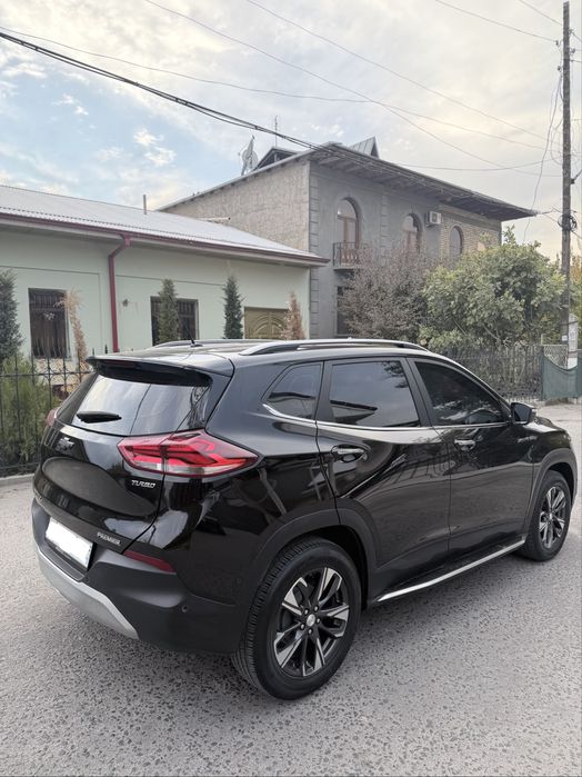 Продаёься Tracker 2 premier