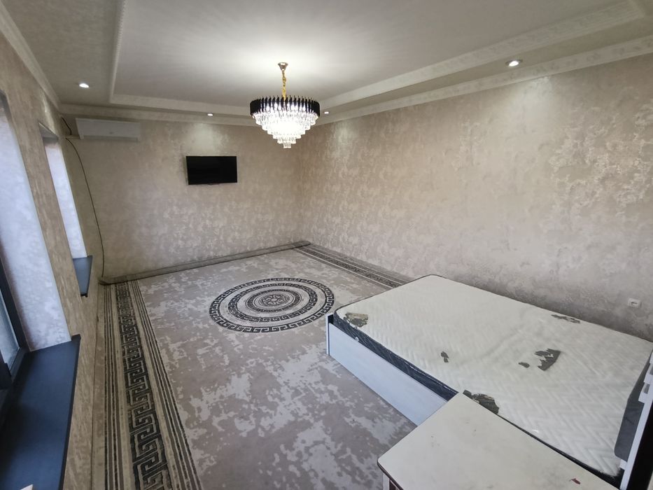 Ижарага Уй. (Квартирага берилади. Зангиота Солнечний