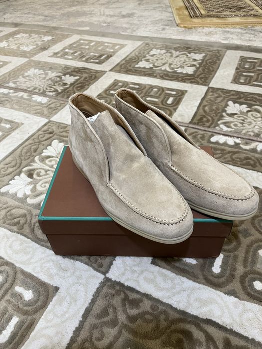 Loro piana Open walk