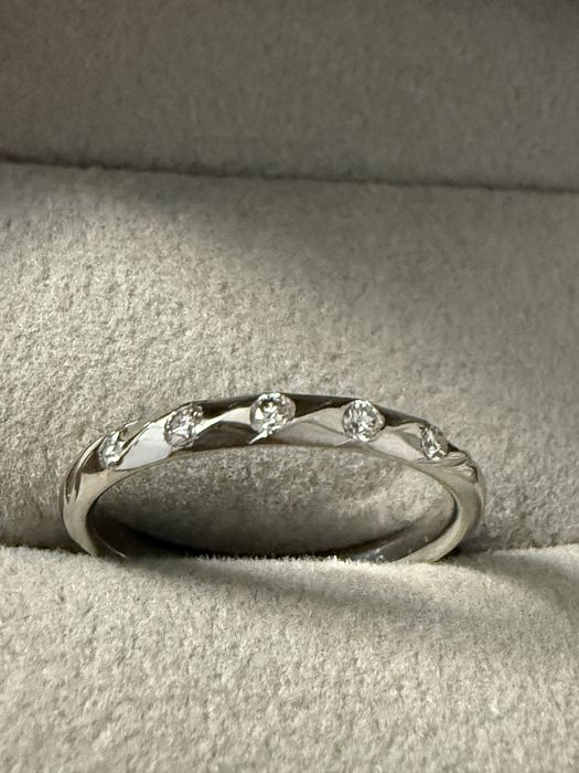 Бриллиантовое кольцо