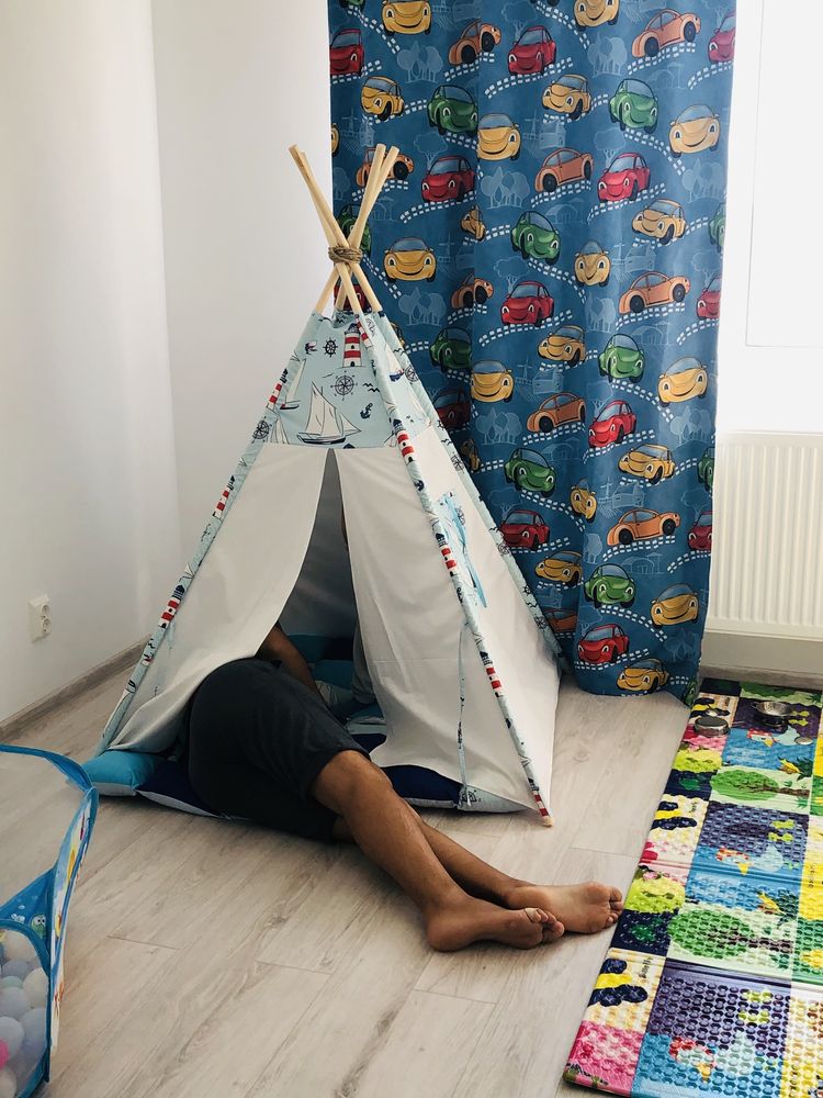 Cort teepee ideal pentru cei mici