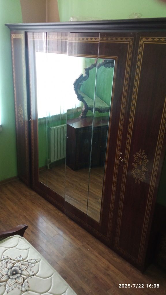 Комплект сотилади