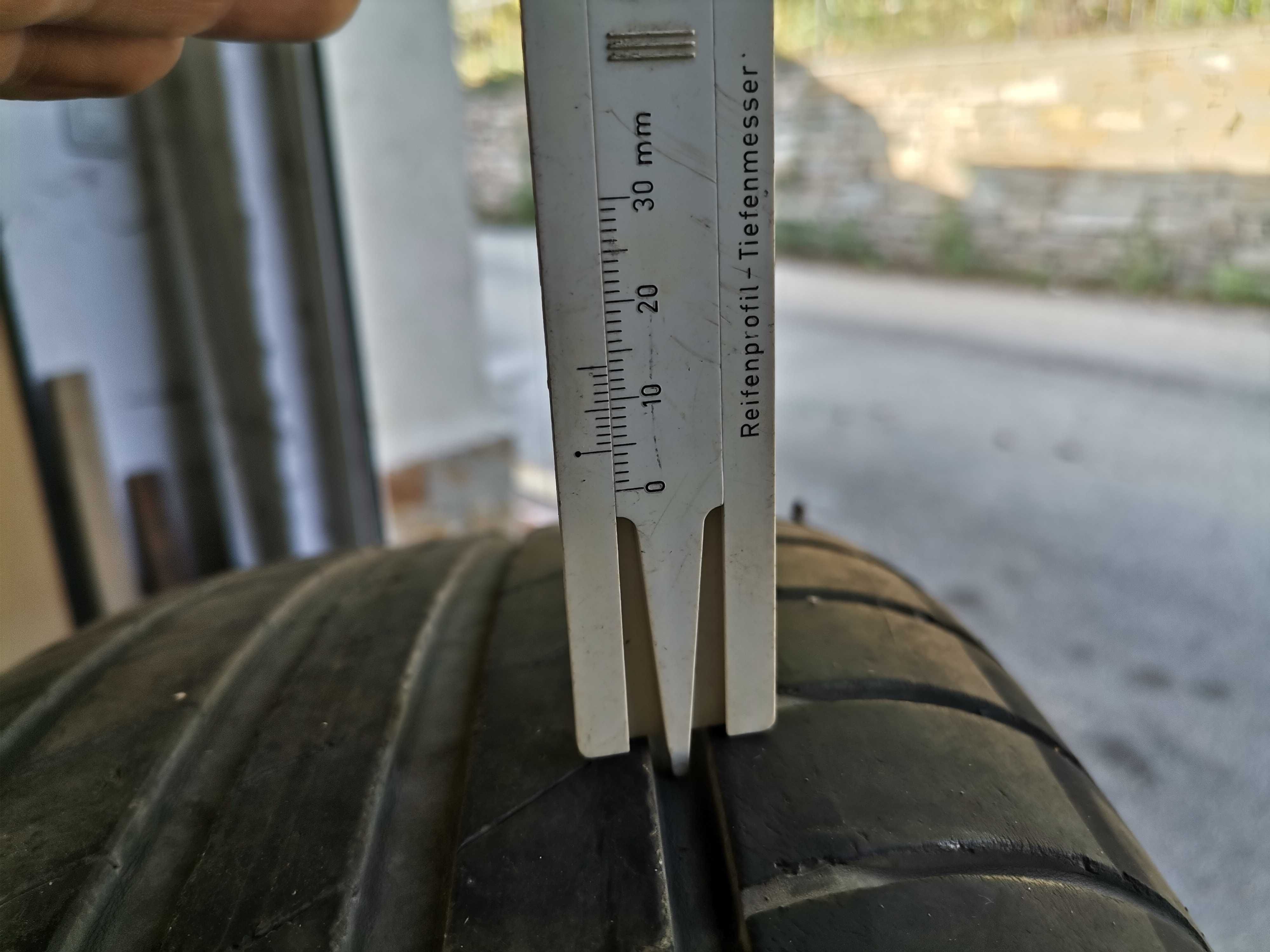 Продавам 4 бр. GOODYEAR EFFICIENT GRIP 205 55 16 летни гуми dot 0518
