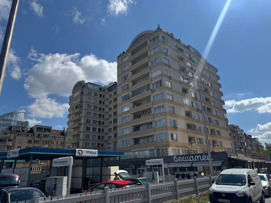 Modern 1-Bedroom Apartment for Rent – Bulgaria Blvd (next to. Bul Mall