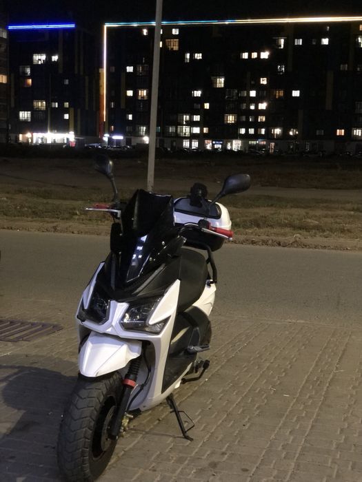 Продам за 190к можно обмен на айфон