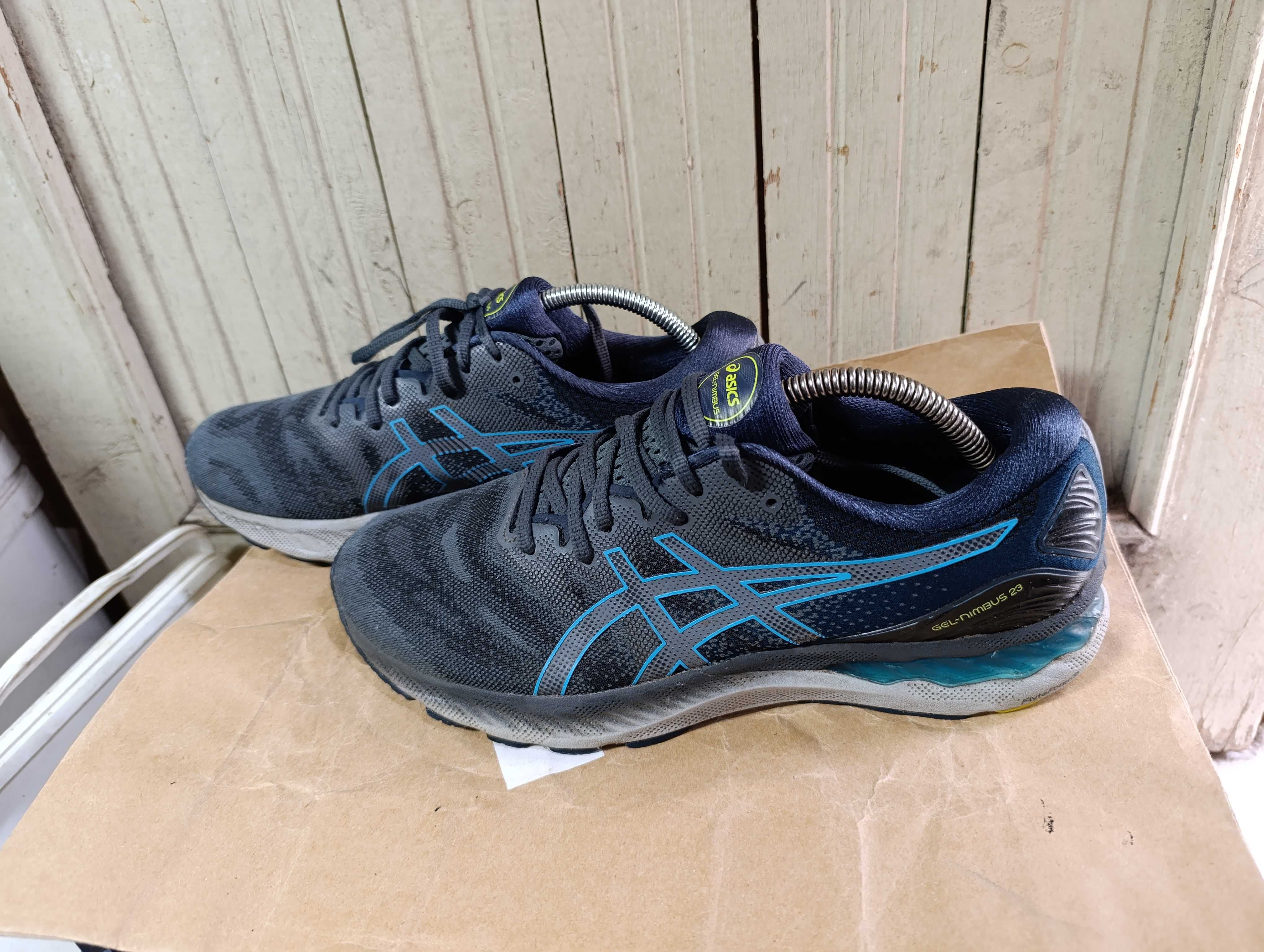 '' Asics Gel-Nimbus 23''оригинални маратонки 44.5 номер