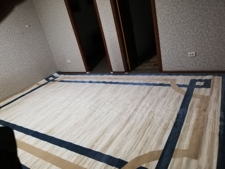 Продам нови коври