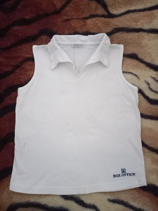 Tricou alb _ fara maneca, 40