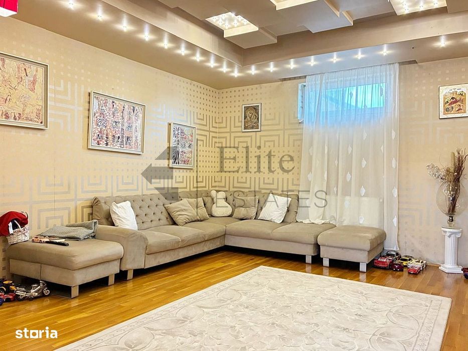 Casa singura in curte ultracentral in Oradea