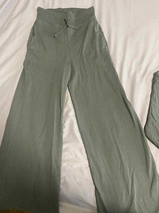 Сив спортен комплект – нов!