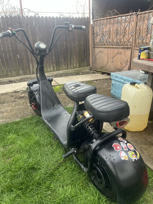 Vand scuter electric