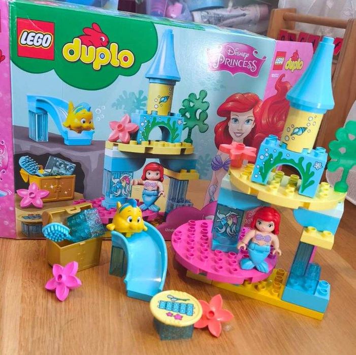 LEGO DUPLO Disney 10922 - Castelul lui Ariel