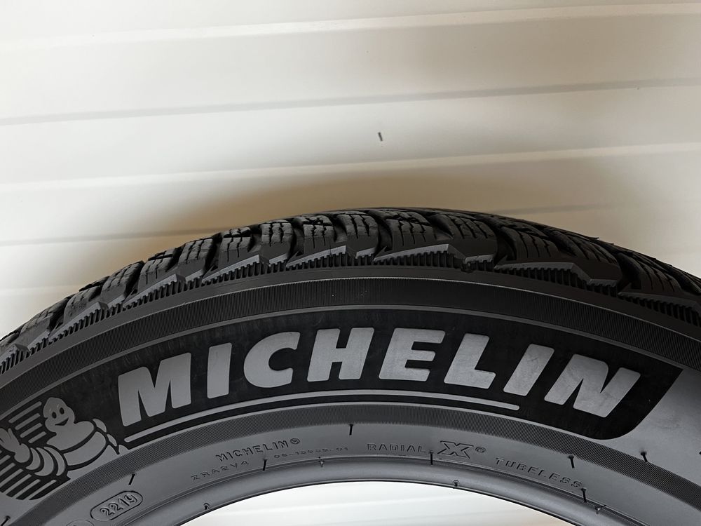 2бр зимни гуми 225/60/R18/Michelin pilot alpin5 SUV/dot2219/7.3мм