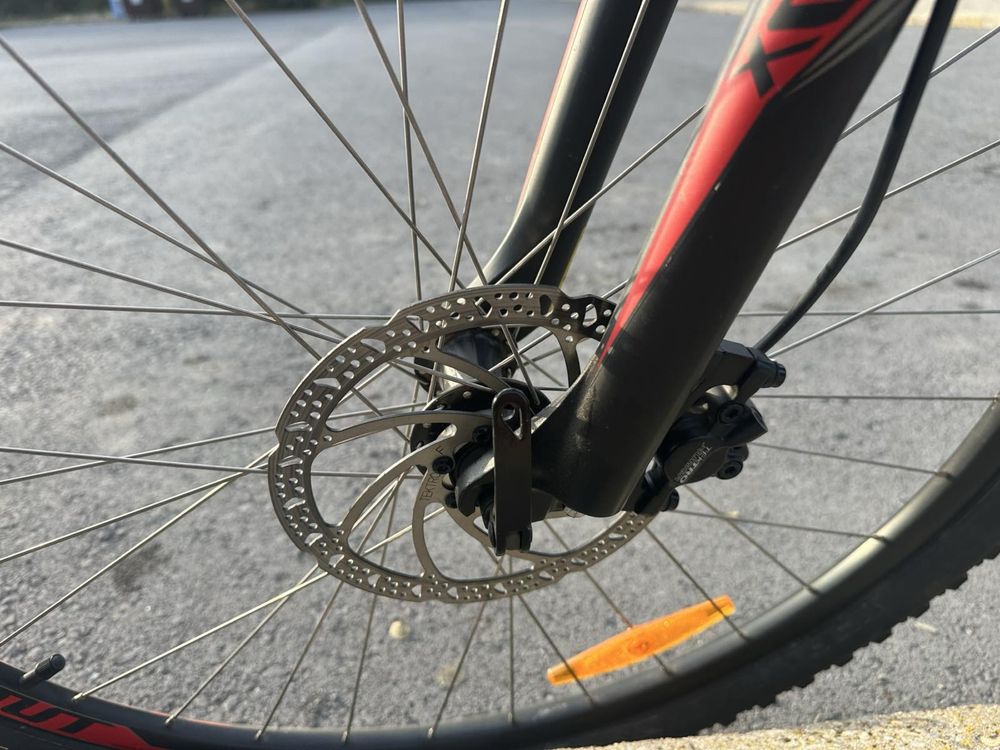 Велосипед Specialized M 27.5