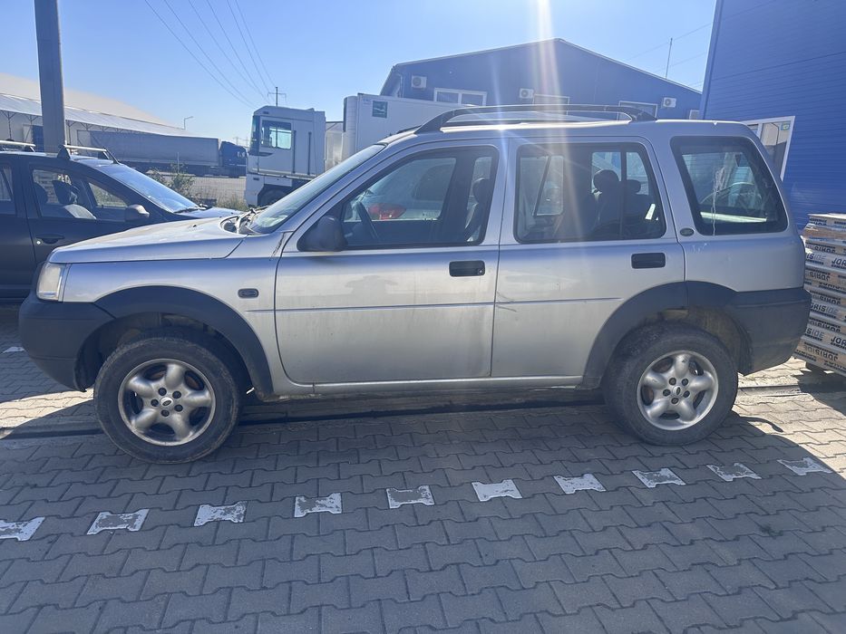 Dezmembrez Land Rover Frelander 1