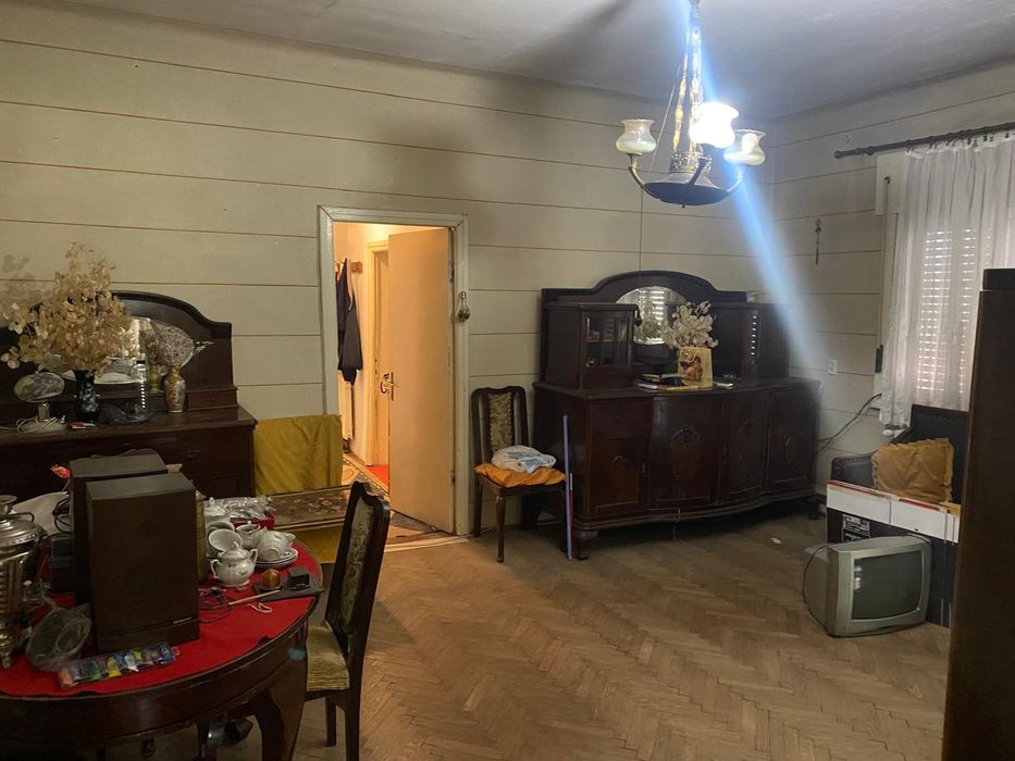 Casa in Ploiesti,Str .Valeni Nr 54