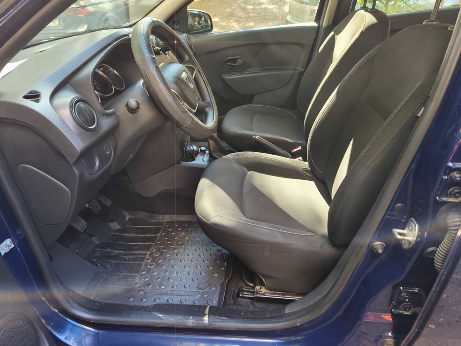 Vând  Dacia Logan 09 TCE 90CP