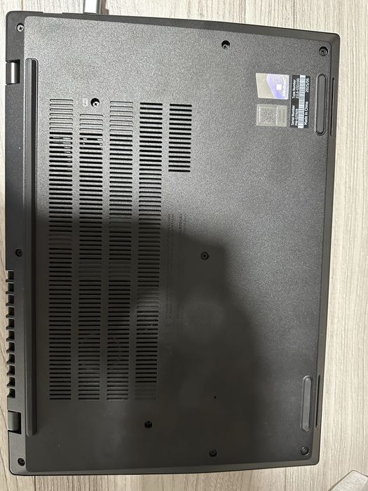 Laptop lenovo Thinkpad L14 gen5 model 6/2025