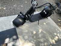 Scuter eletric fara parmis