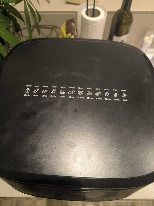 Фритюрник Airfryer R-2867