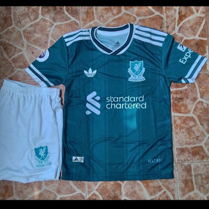 LIVERPOOL детско юношески футболни екипи НОВО сезон 2025-26 година