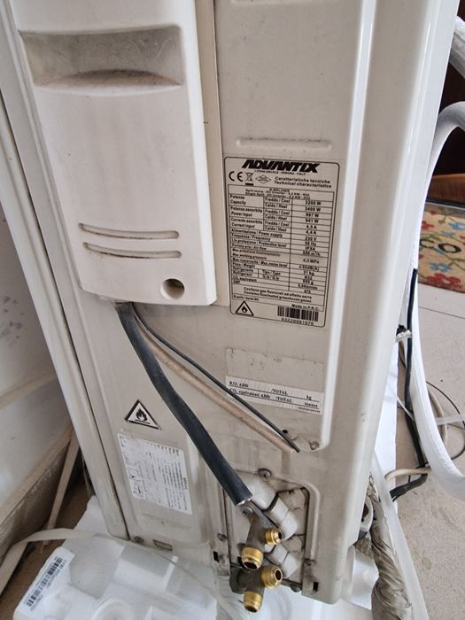 Продавам климатик MAXA 12000 btu