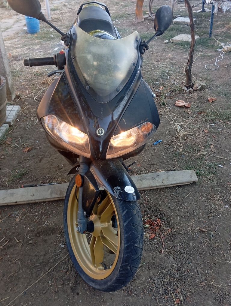 Продавам Yamaha tzr 50