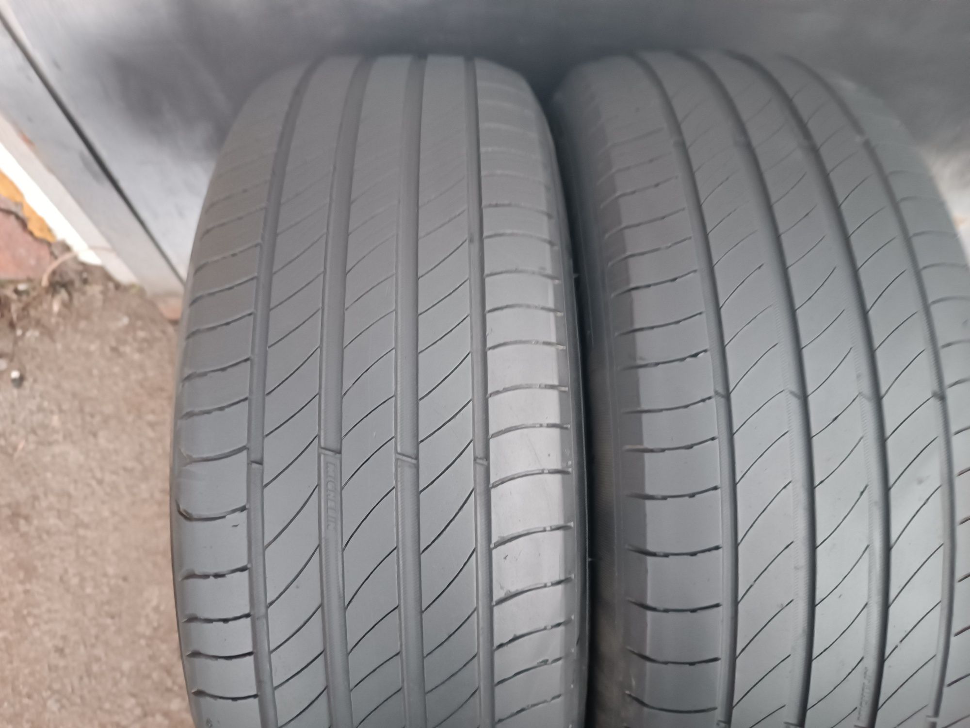 205/60/16 Michelin Дот 0522