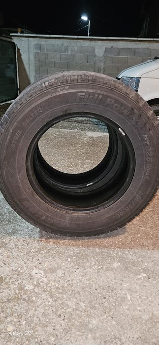 2 бр. Гуми за бус 215/70/R15C