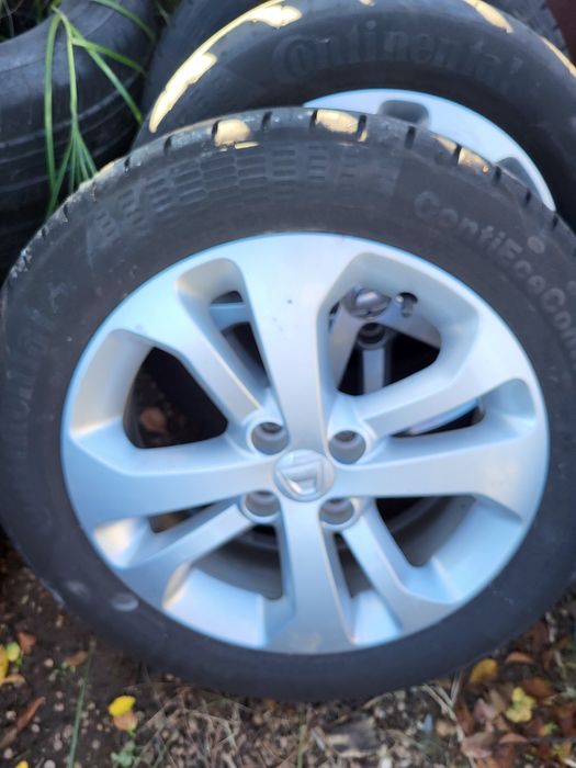 Jante aliaj cu anvelope M.s r15 r16