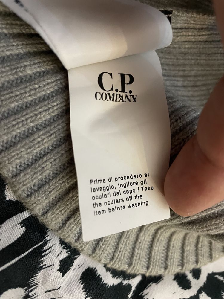 CP Company шапка