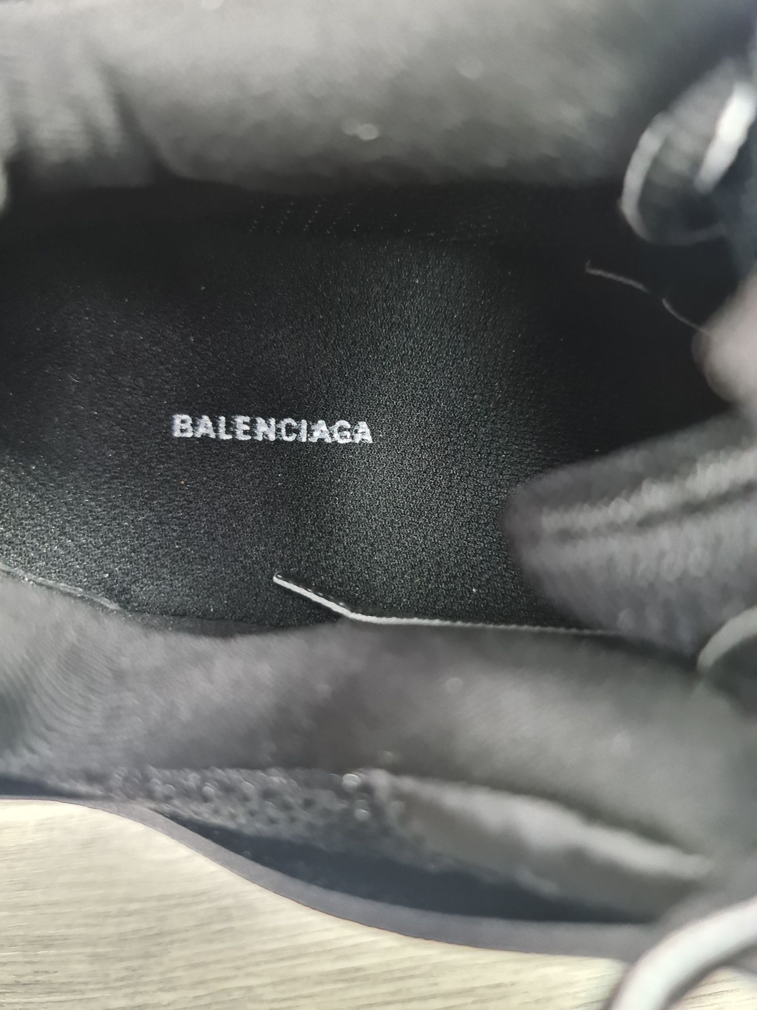 Sneakers-Balenciaga-Track-Noi-Transport-Gratuit-Breloc-LV+Parfum-Cadou