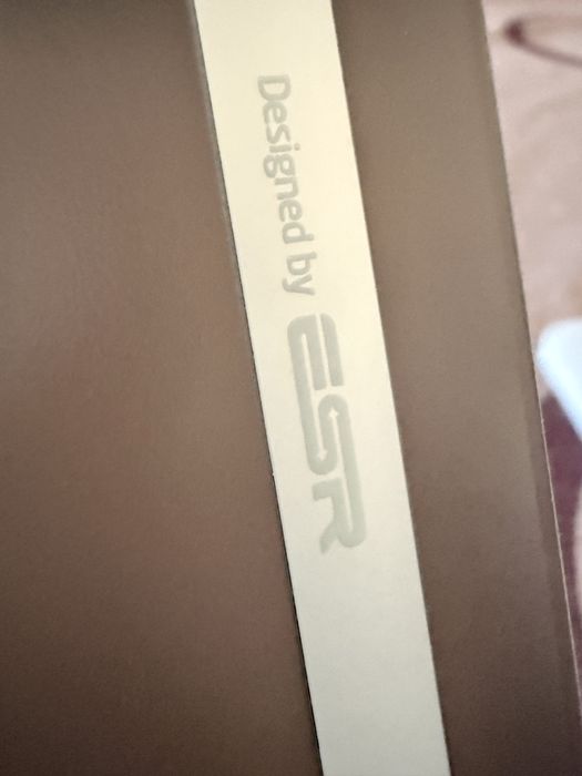 Huse Ipad 12.9 inch marca ESR