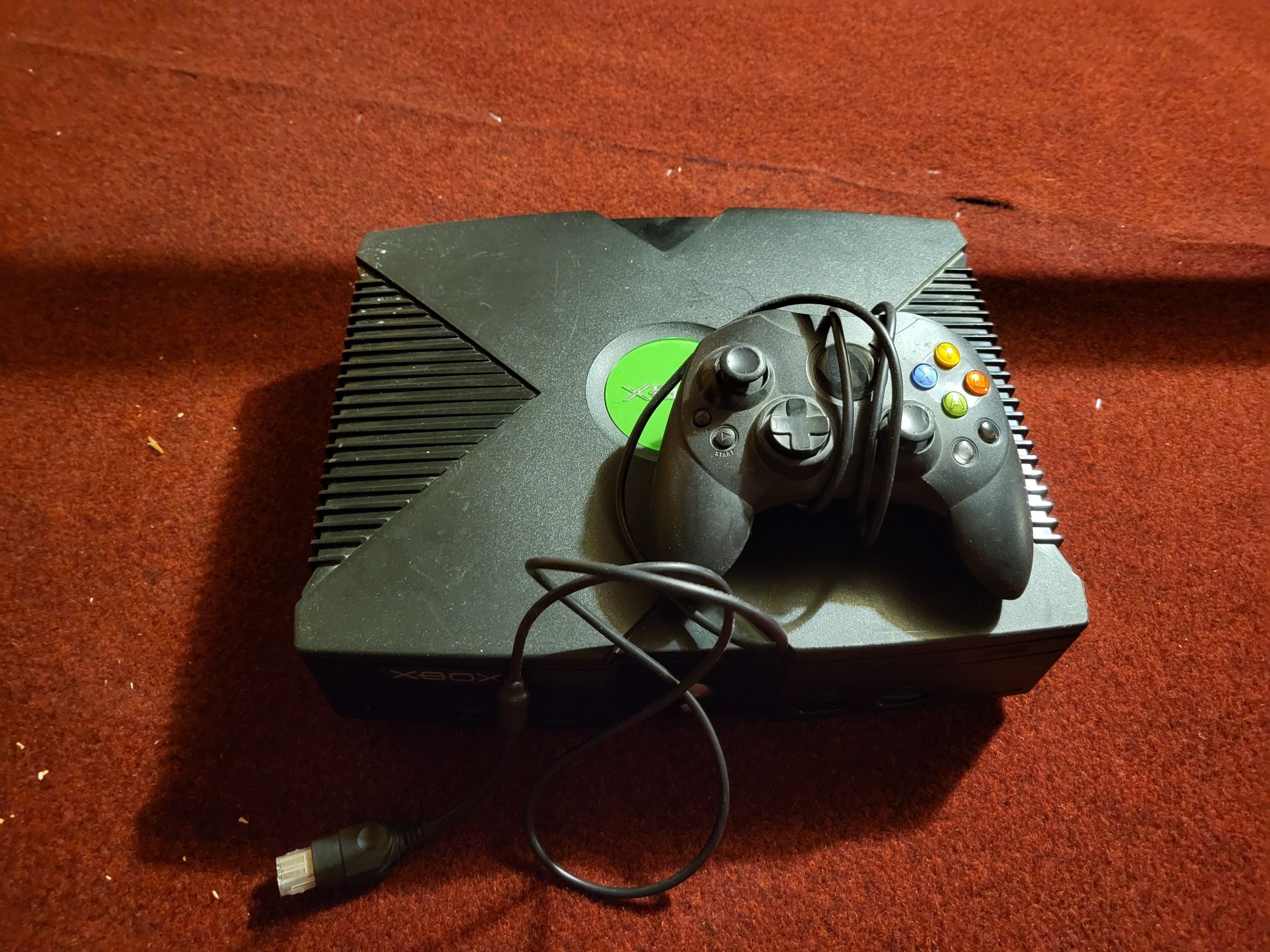 Vând consolă Xbox 1 (original) modată