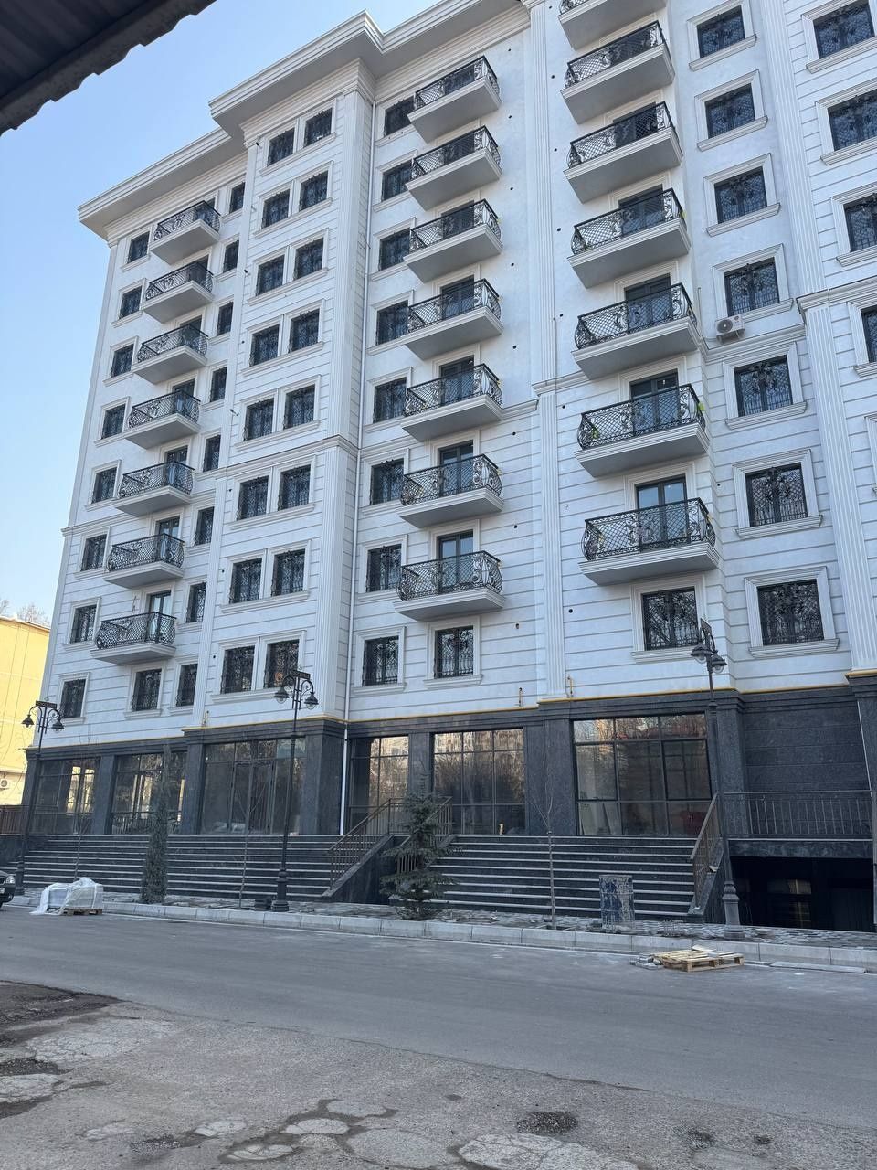 Продаётся 2х комнатная квартира кирпичная новостройка