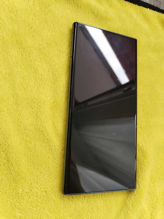 Samsung S22 Ultra 256GB 12gb ram Phantom Green