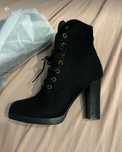 Botine cu toc inalt