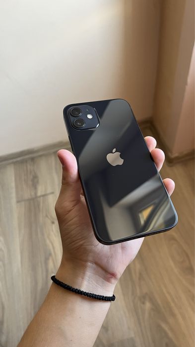 iPhone 12 black 64gb