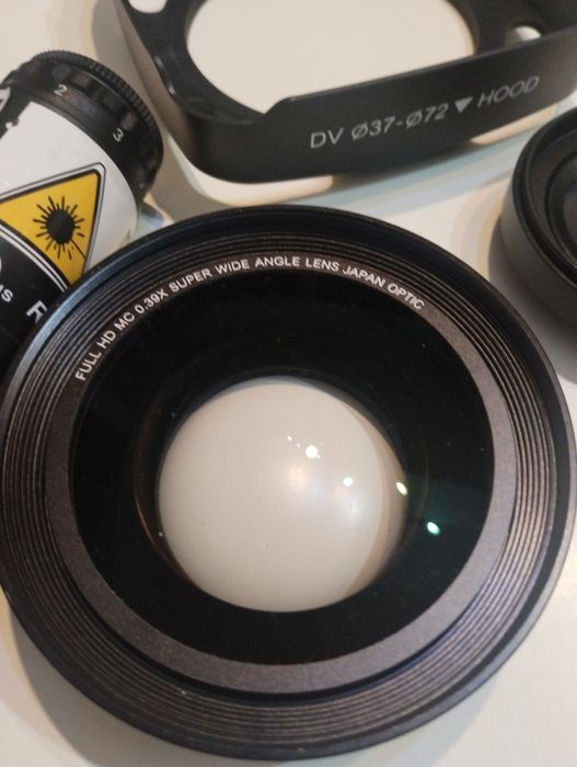 Vând accesorii foto