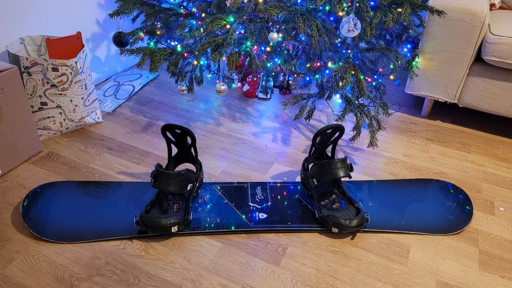 Placa snowboard Burton 161 cu legături Burton