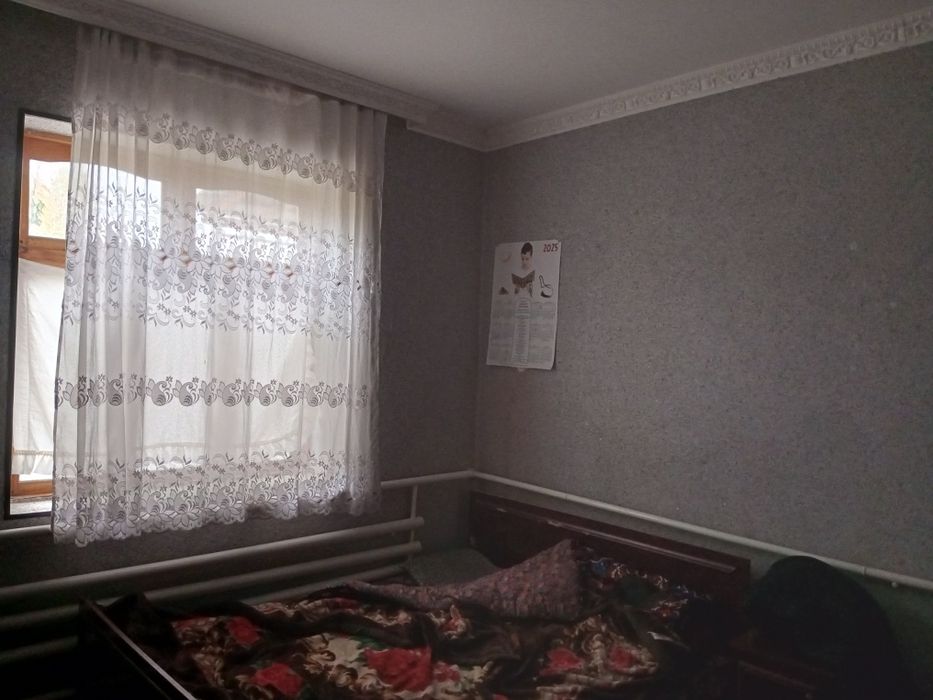 Зудлик билан ховли Уй сотилади