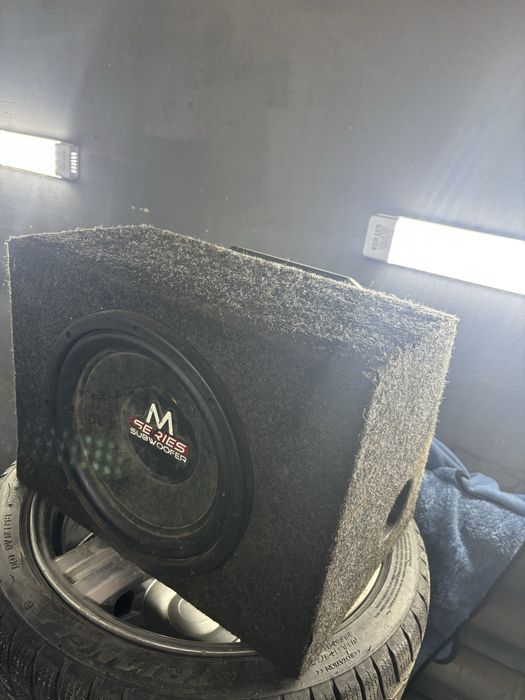 Сабвуфер и колонки