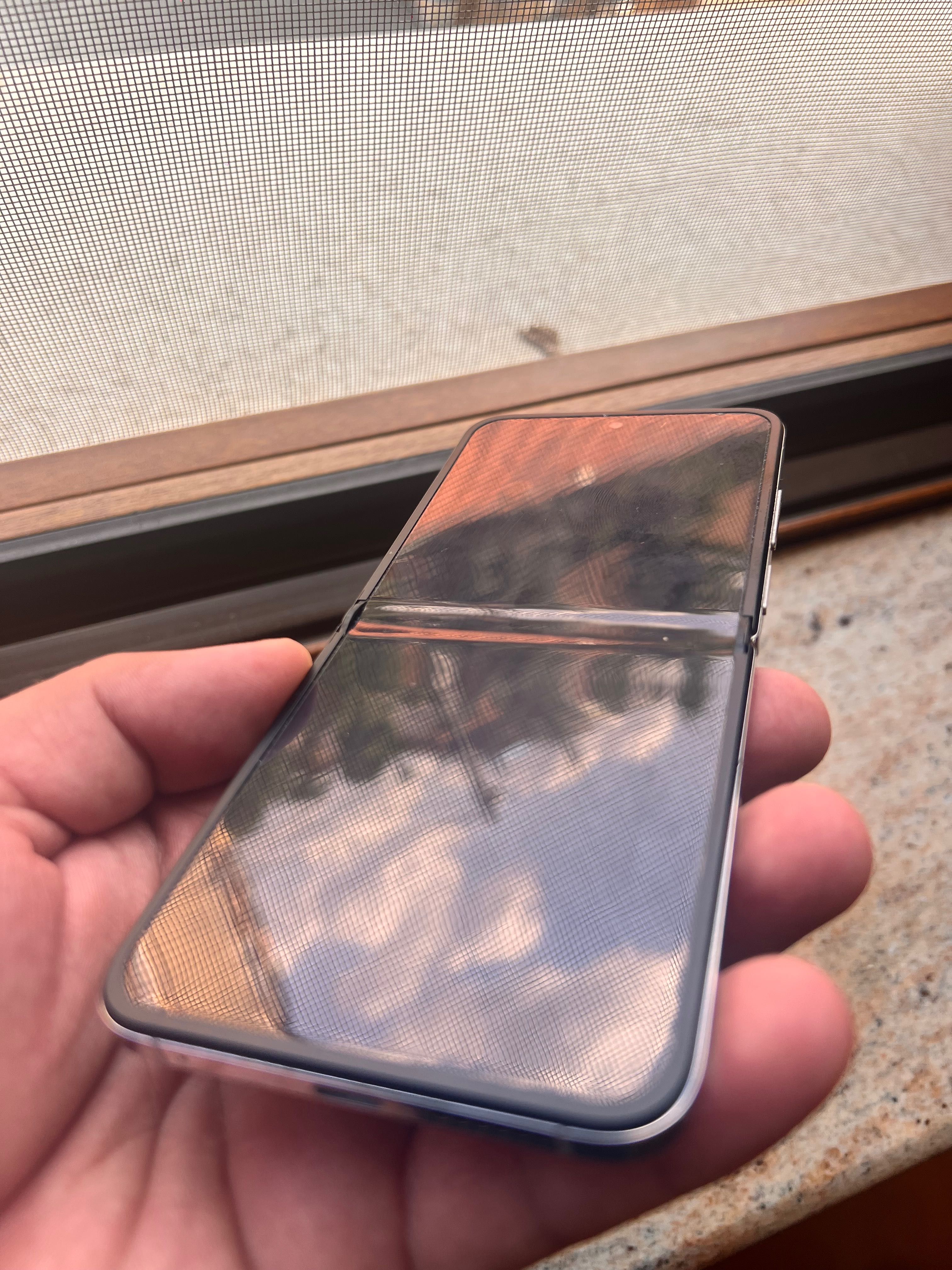 Xiaomi Mix Flip 5G