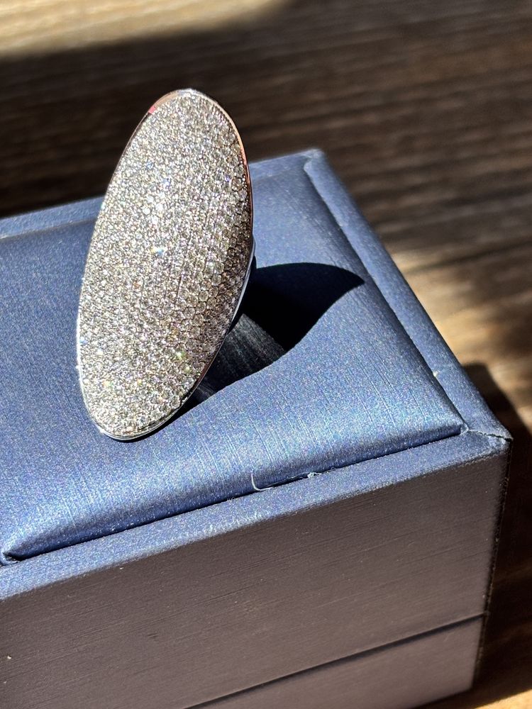Inel aur 18 k cu diamante