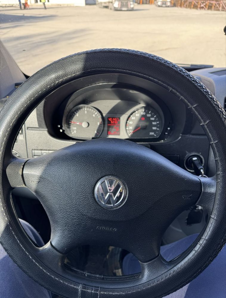 Volkswagen Crafter 2011