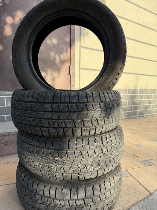Продам бу зимние шины